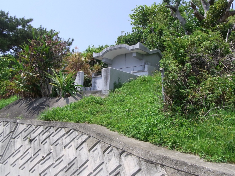 沖縄 墓参り